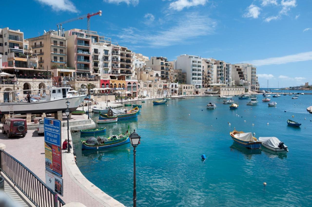 סליאמה Perfect Location Idyllic 2Br Apartment מראה חיצוני תמונה