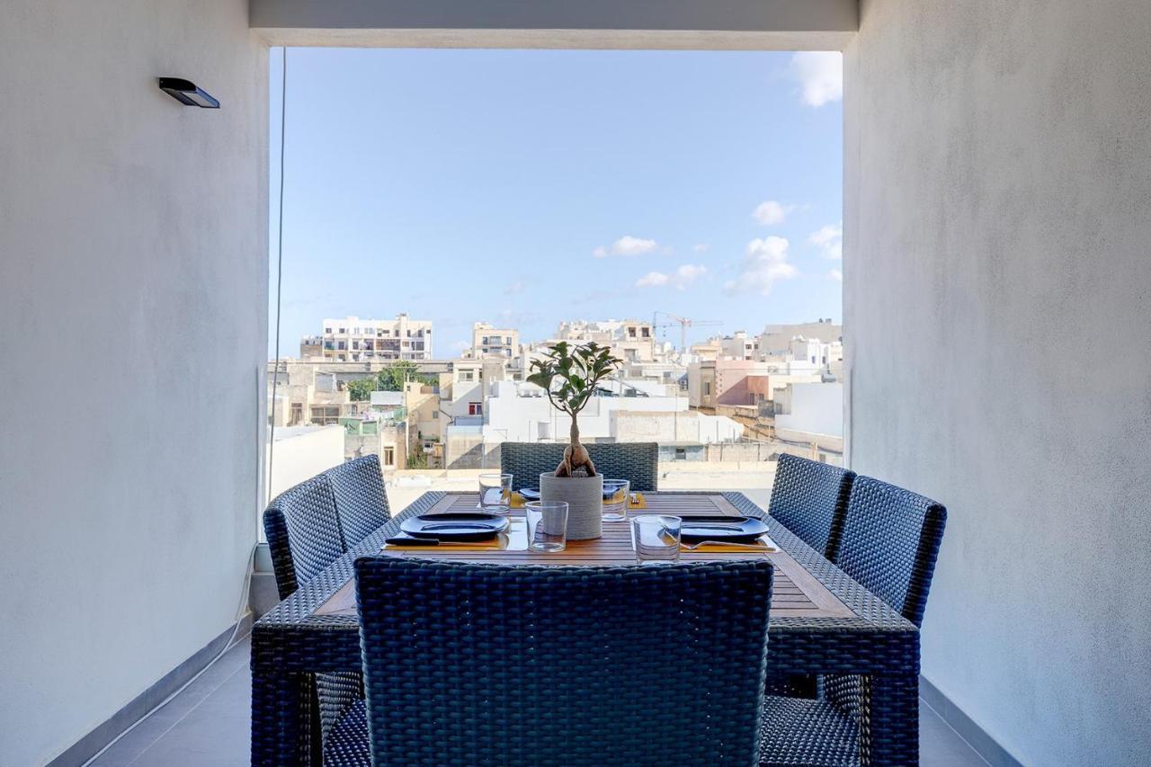 סליאמה Perfect Location Idyllic 2Br Apartment מראה חיצוני תמונה
